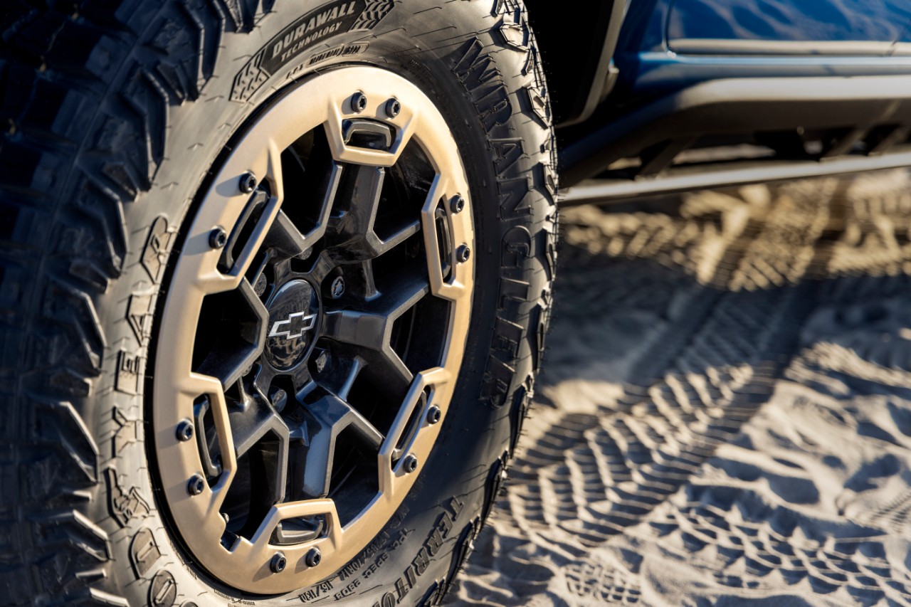 Colorado ZR2