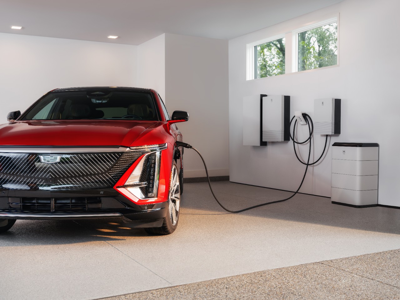 GM offers new energy storage options for EV owners across the U.S.