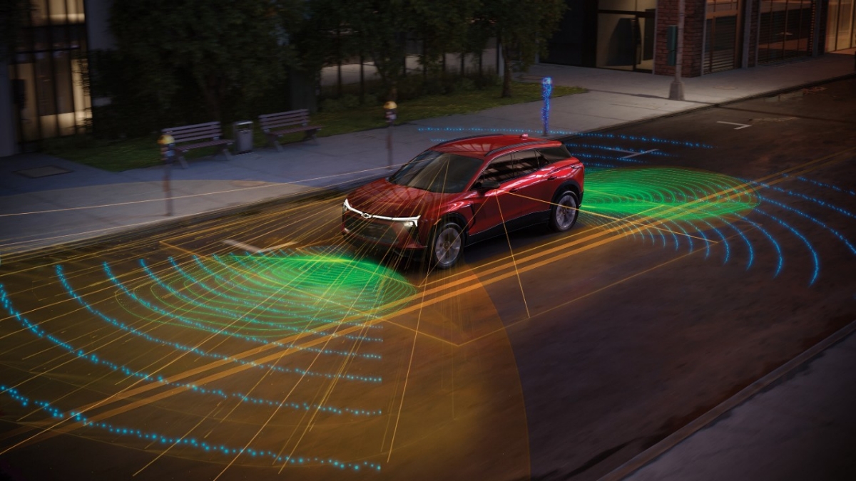 https://news.gm.com/content/Pages/news/us/en/2026/may/0508-GM-UMTRI-study-confirms-advanced-safety-technologies-reducing-crashes-injuries/jcr:content/image.resize.maxw_1200.jpg/1778178105811.jpg