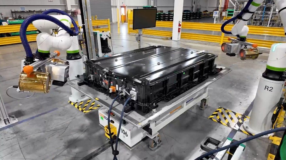 Battery pack leak point detection system