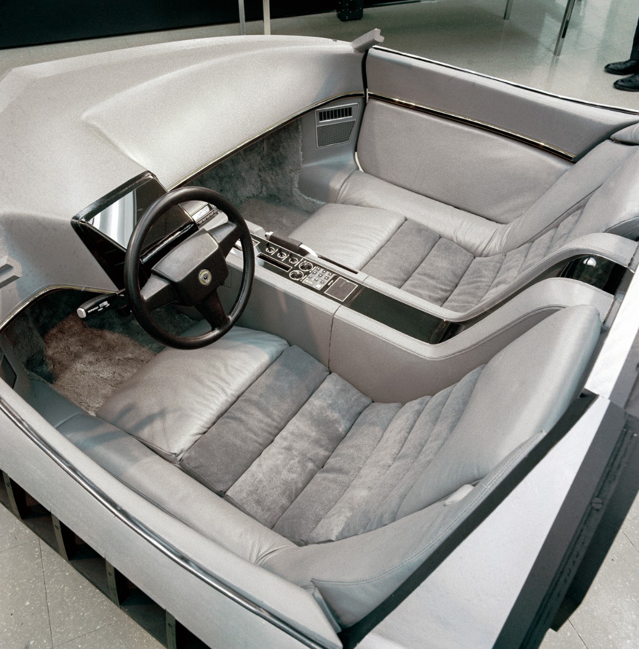 Cadillac Sixteen concept