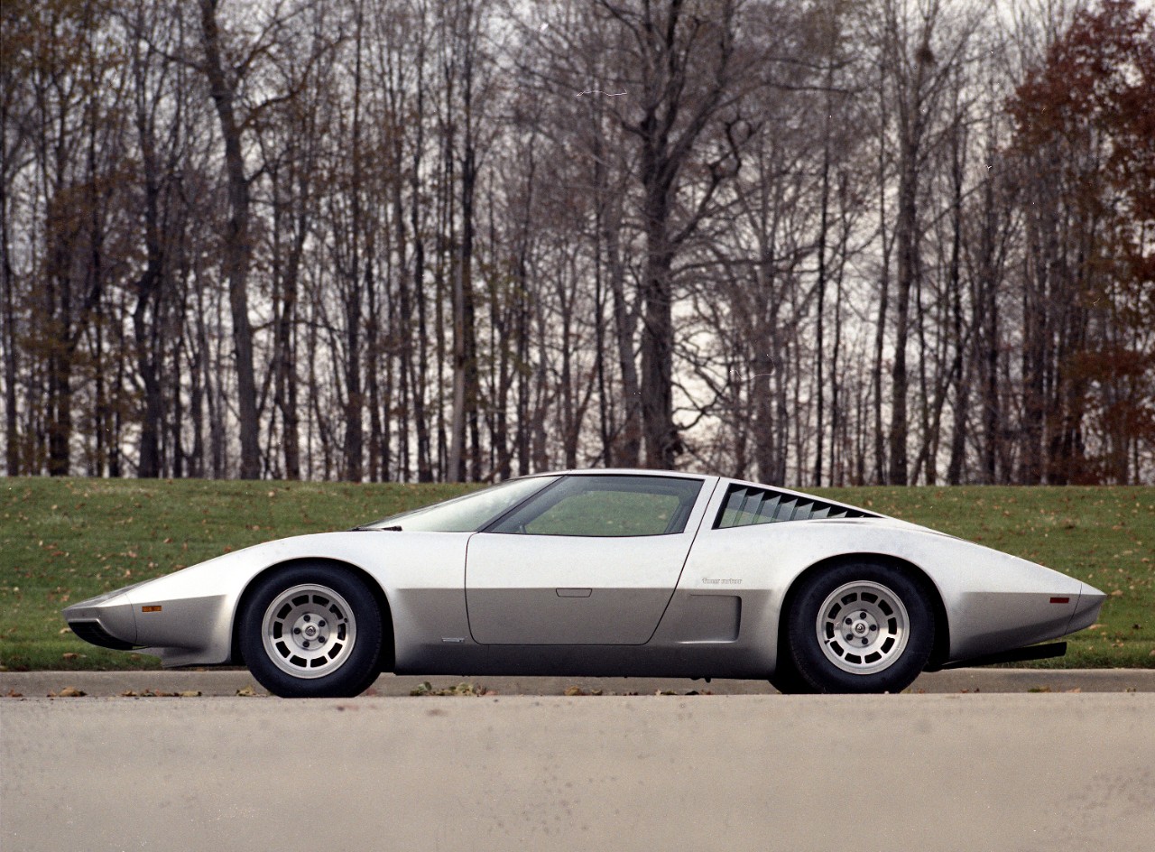 Cadillac Sixteen concept