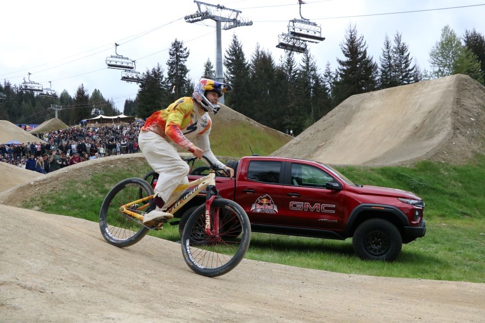 Assembling SUVs in Texas with Alan Wexler