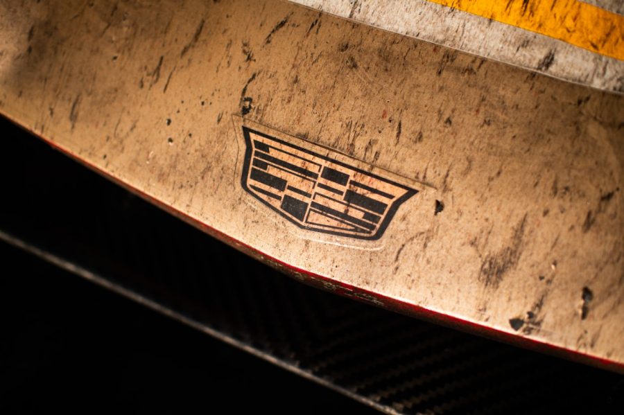 The Cadillac badge on a V-Series.R.