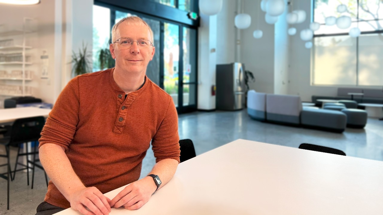 Graham’s captivating career background includes game development and infrastructure roles at Microsoft, Disney, and Apple.