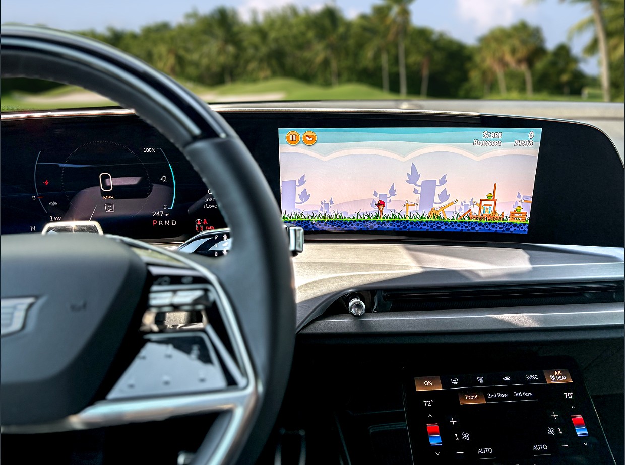 A screen with app icons for YouTube, Hulu, Tubi