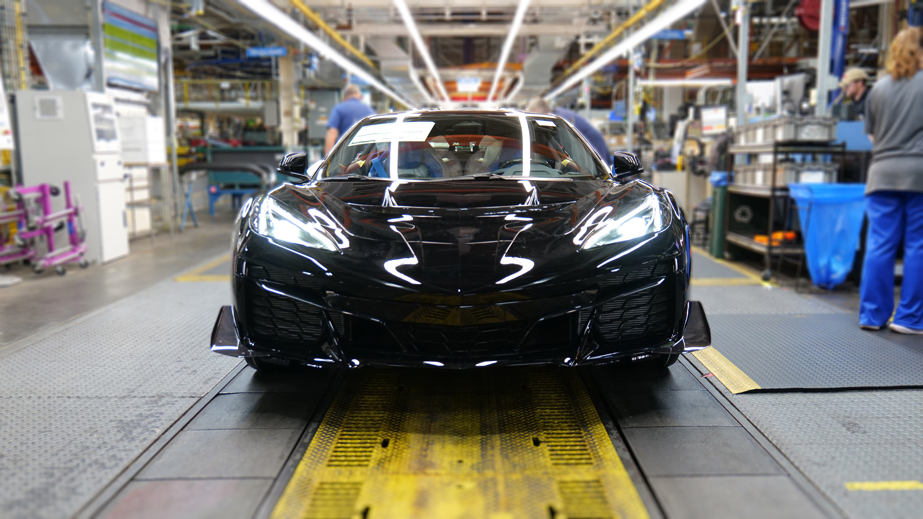 The first customer Chevrolet Corvette ZR1s rolled off the line at Bowling Green Assembly in Kentucky.