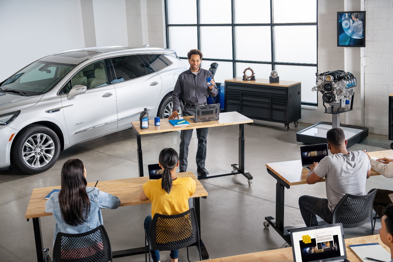 A GM training class for technicians.