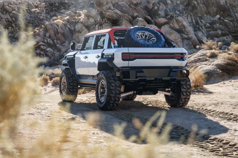 GMC HUMMER X SUV concept.