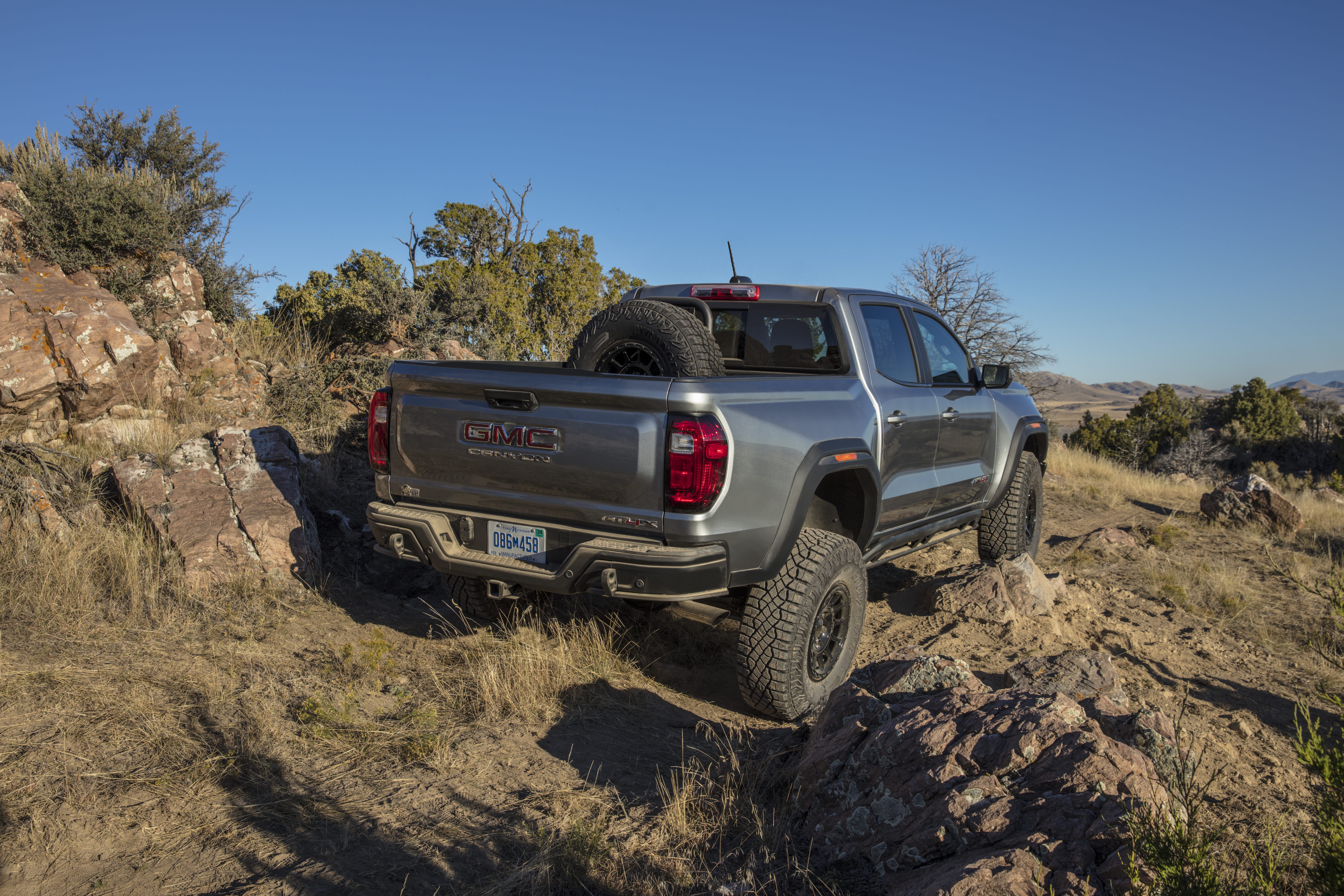 GMC unveils the 2024 Canyon AT4X AEV edition
